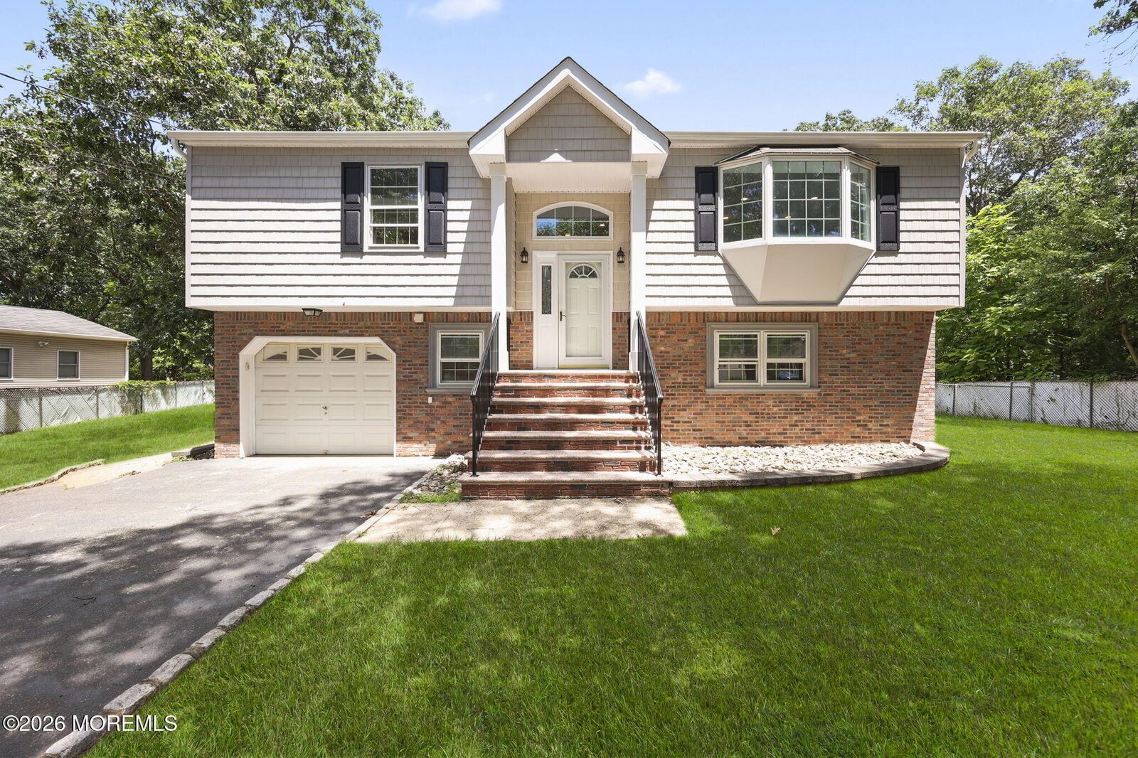 Property Photo:  333 Green Street  NJ 08857 
