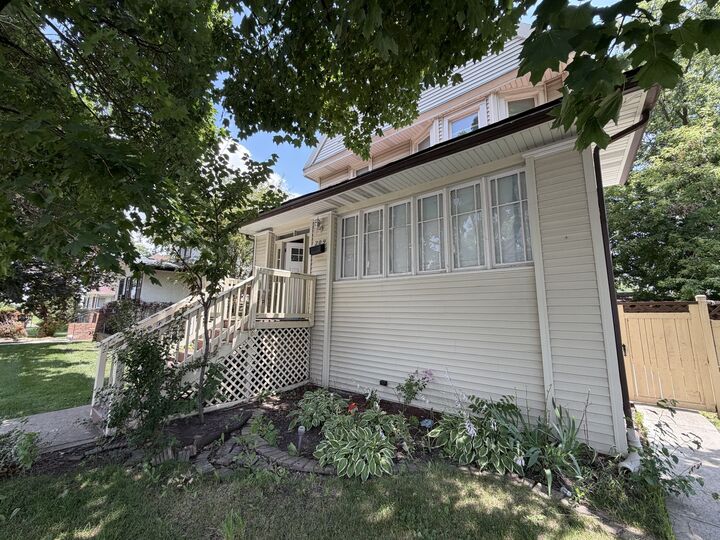 Property Photo: 209 S 19th Avenue IL 60153