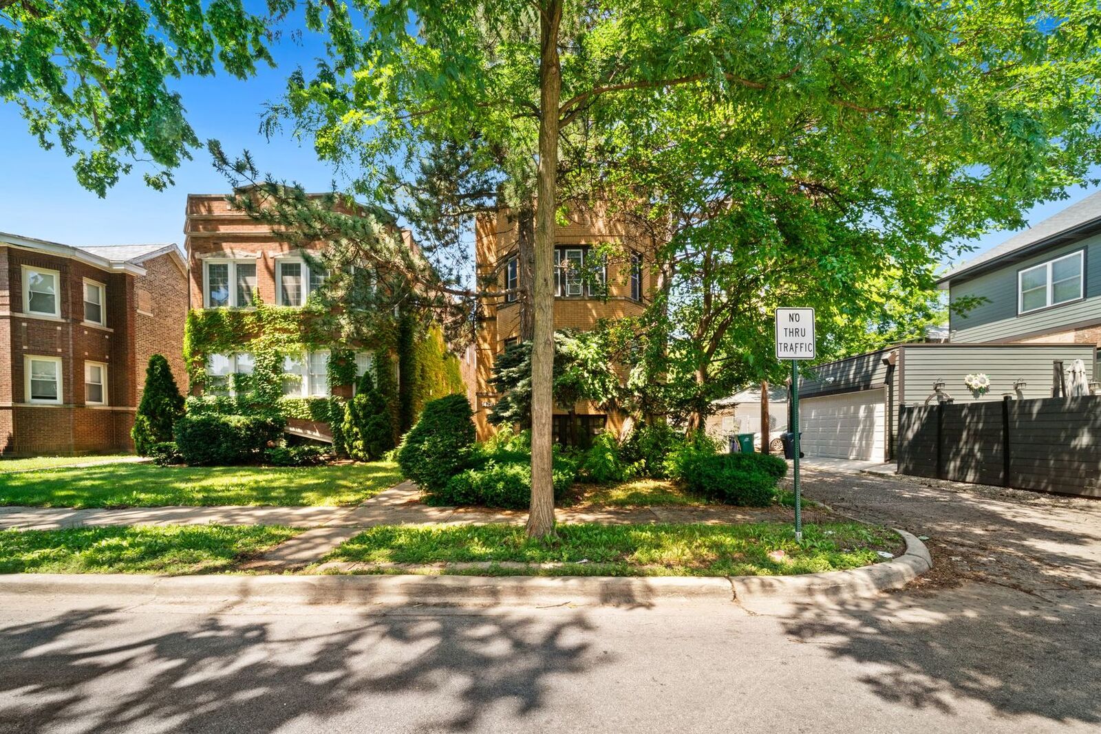 Property Photo: 1428 N Austin Boulevard IL 60302