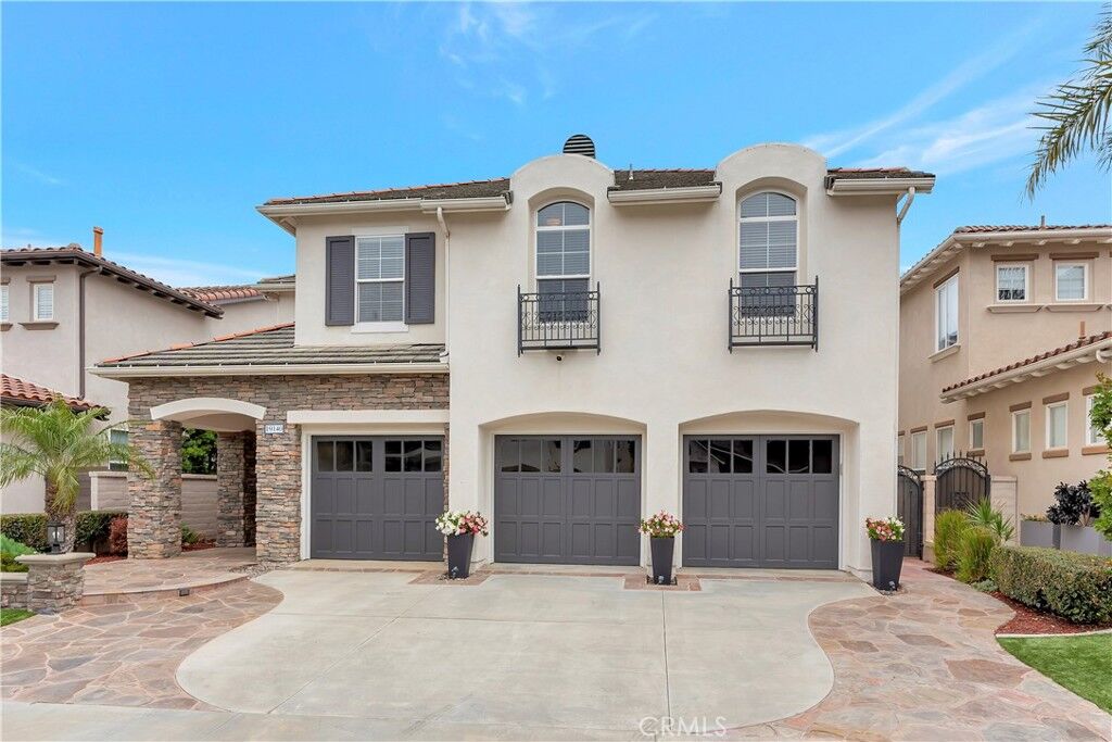 Property Photo:  19140 Chandon Lane  CA 92648 