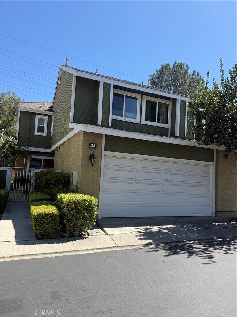 Property Photo:  55 Sandalwood  CA 92656 