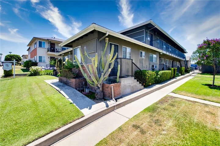 Property Photo: 862 Carillo CA 91776