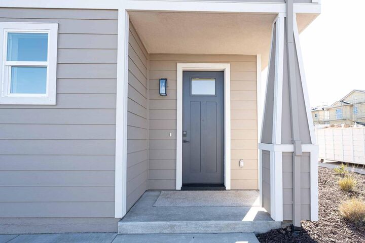 Property Photo: 35 Brookbay Way Lot67 CA 95838