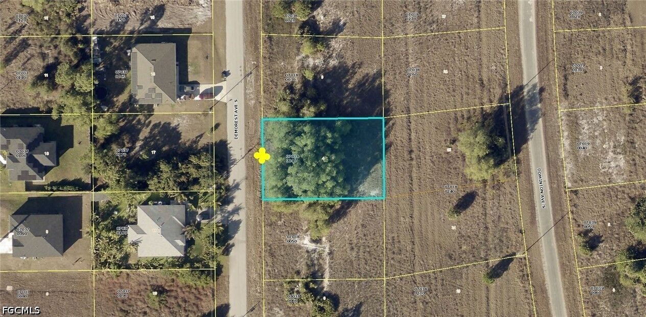 Property Photo: 751 Demorest Avenue S FL 33974