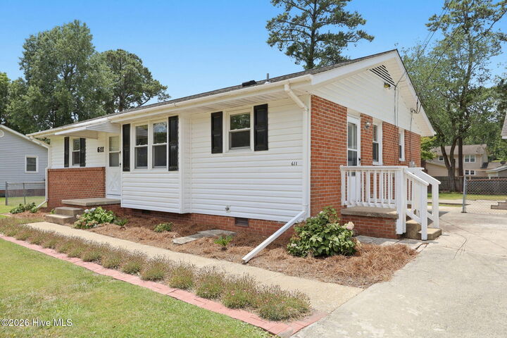 Property Photo: 611 Decatur Road NC 28540