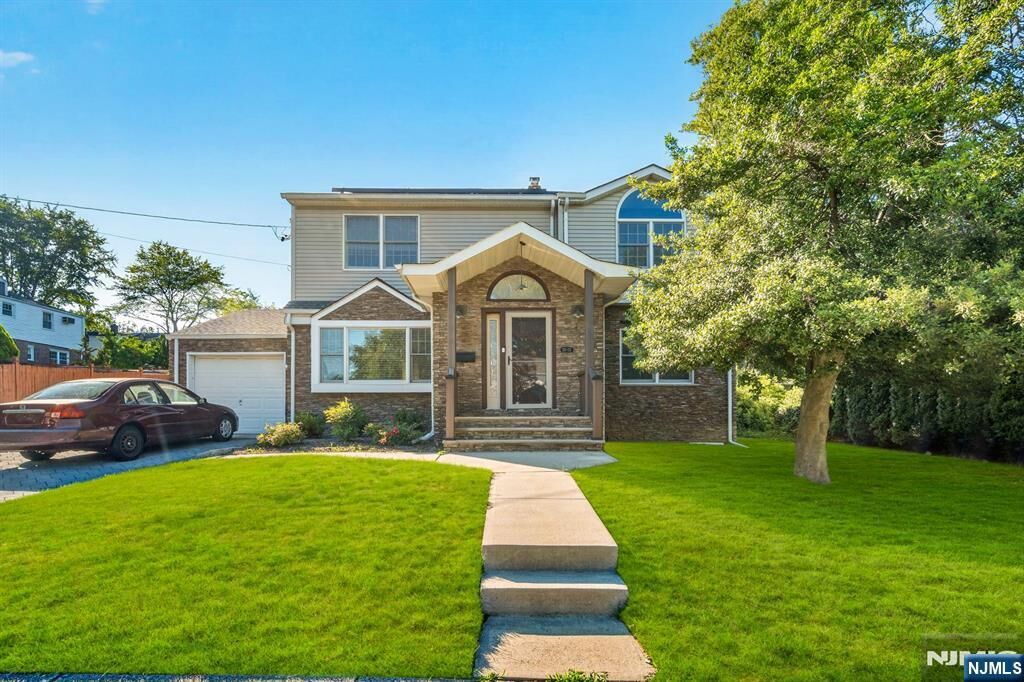 Property Photo:  30-07 Gentner Road  NJ 07410 