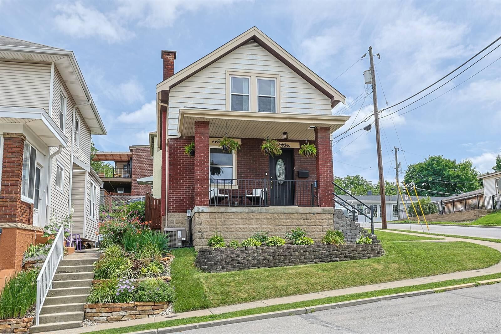 Property Photo:  64 16th Street  KY 41071 