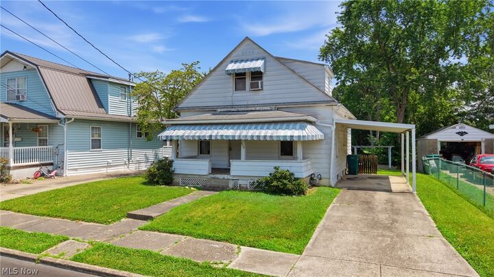 Property Photo:  608 Putnam Street  WV 26101 
