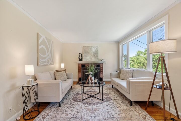 Property Photo:  8 Island Pond Road  NH 03076 