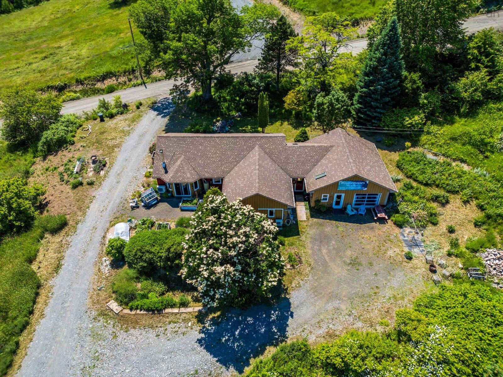 Property Photo: 541 Riverview Road NS B0S 1B0