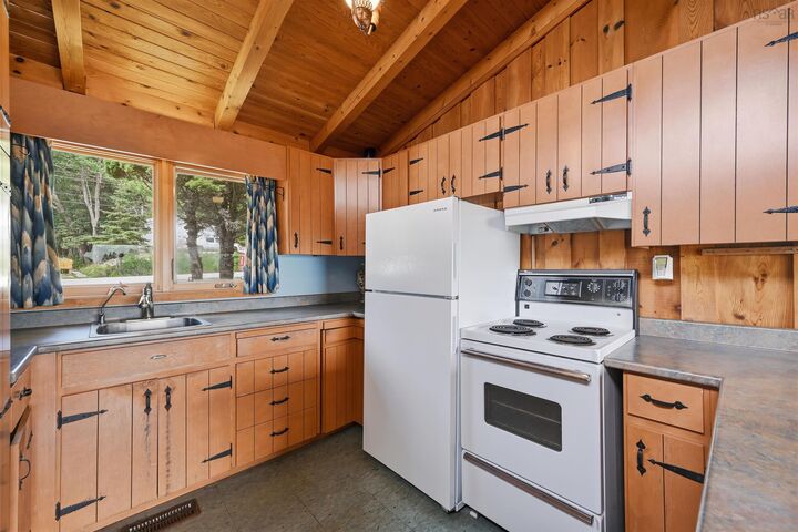 Property Photo: 8278 St Margarets Bay Road NS B0J 0C2