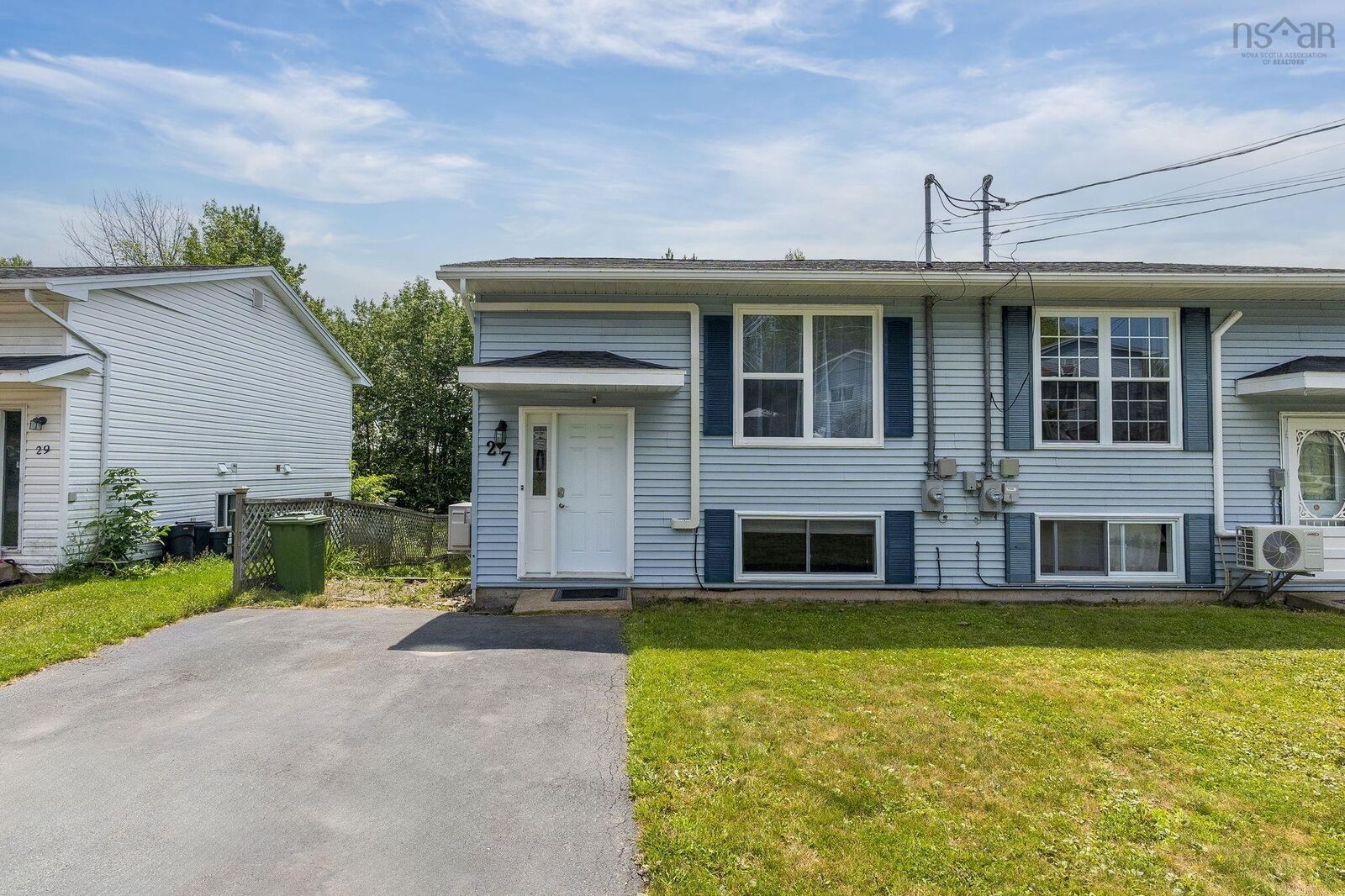 Property Photo:  27 Florence Place Court  NS B4L 3X3 