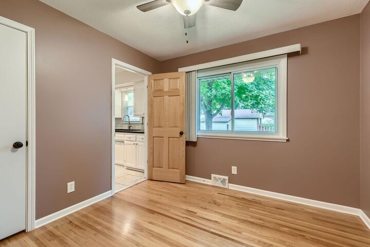 Property Photo:  3845 Vera Cruz Avenue N  MN 55422 