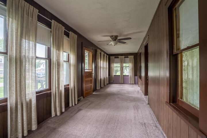 Property Photo:  514 Calhoun St  IA 51038 