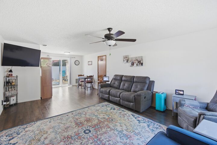 Property Photo:  640 SW Sunwood Way  OR 97526 