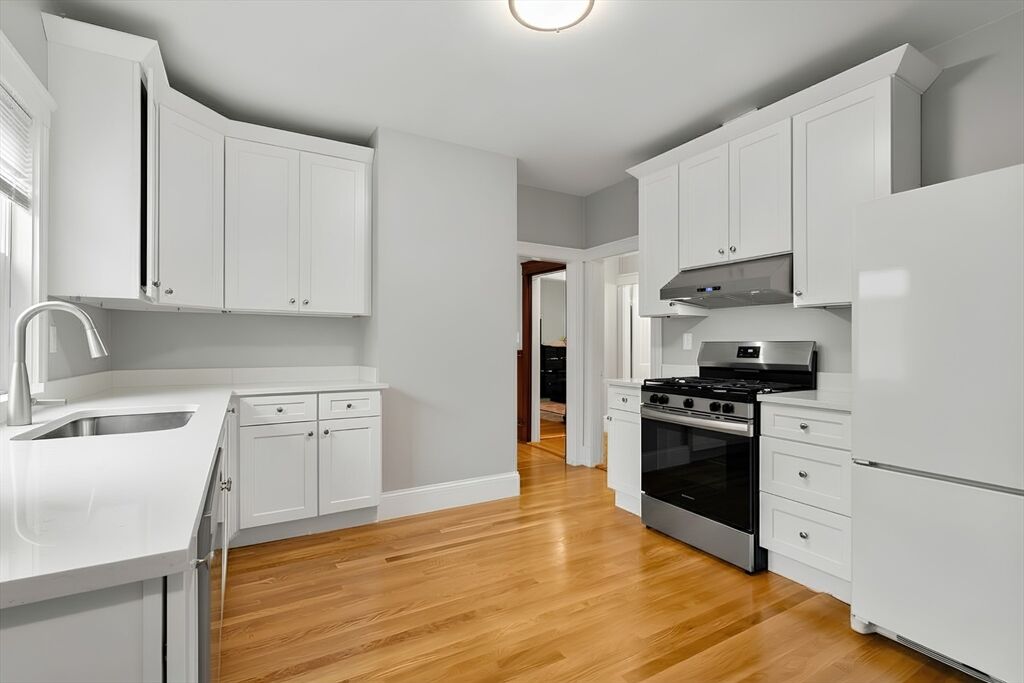 Property Photo:  78 Euston Road 1  MA 02135 