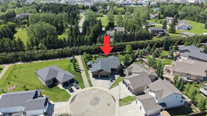 Property Photo:  24 Vermont Close  AB T4H 0C3 