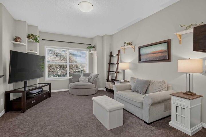 Property Photo: 325 Cimarron Vista Way AB T1S 0J6