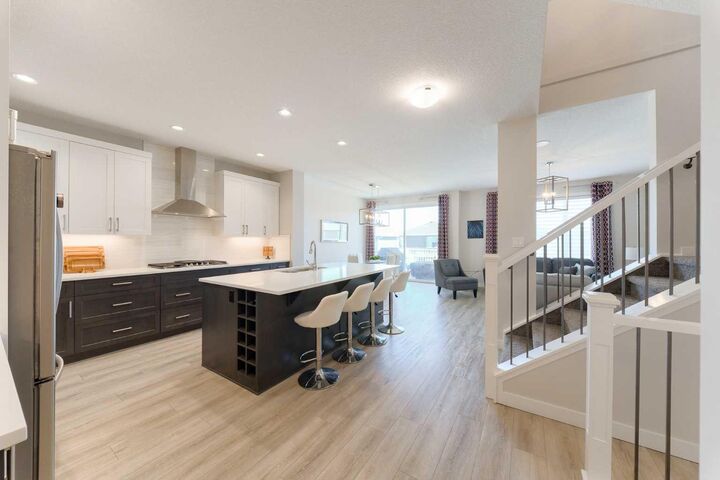 Property Photo:  415 Rivercrest Boulevard  AB T4C 2V1 