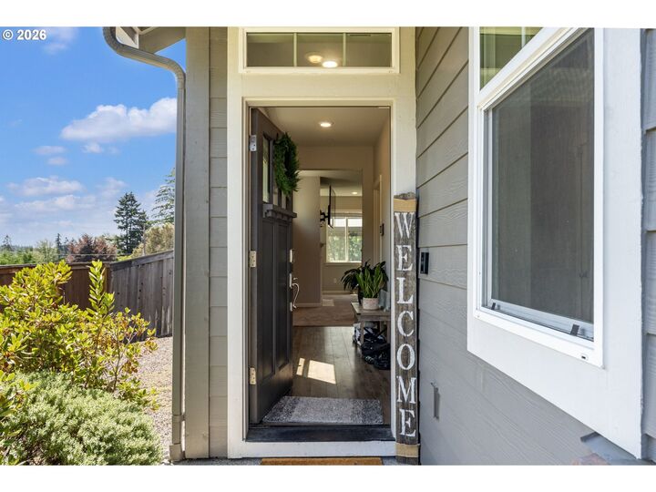 Property Photo:  8601 N Appleton St  WA 98607 