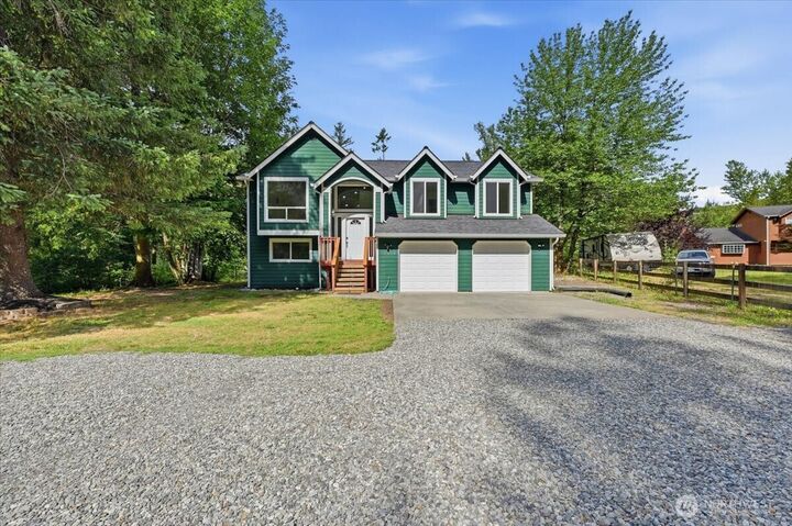Property Photo: 18313 437th Drive SE WA 98251