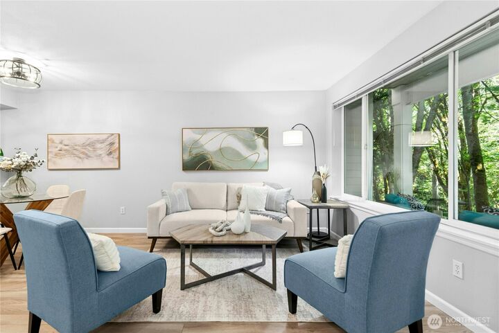 Property Photo:  2300  Jefferson Avenue NE E121  WA 98056 