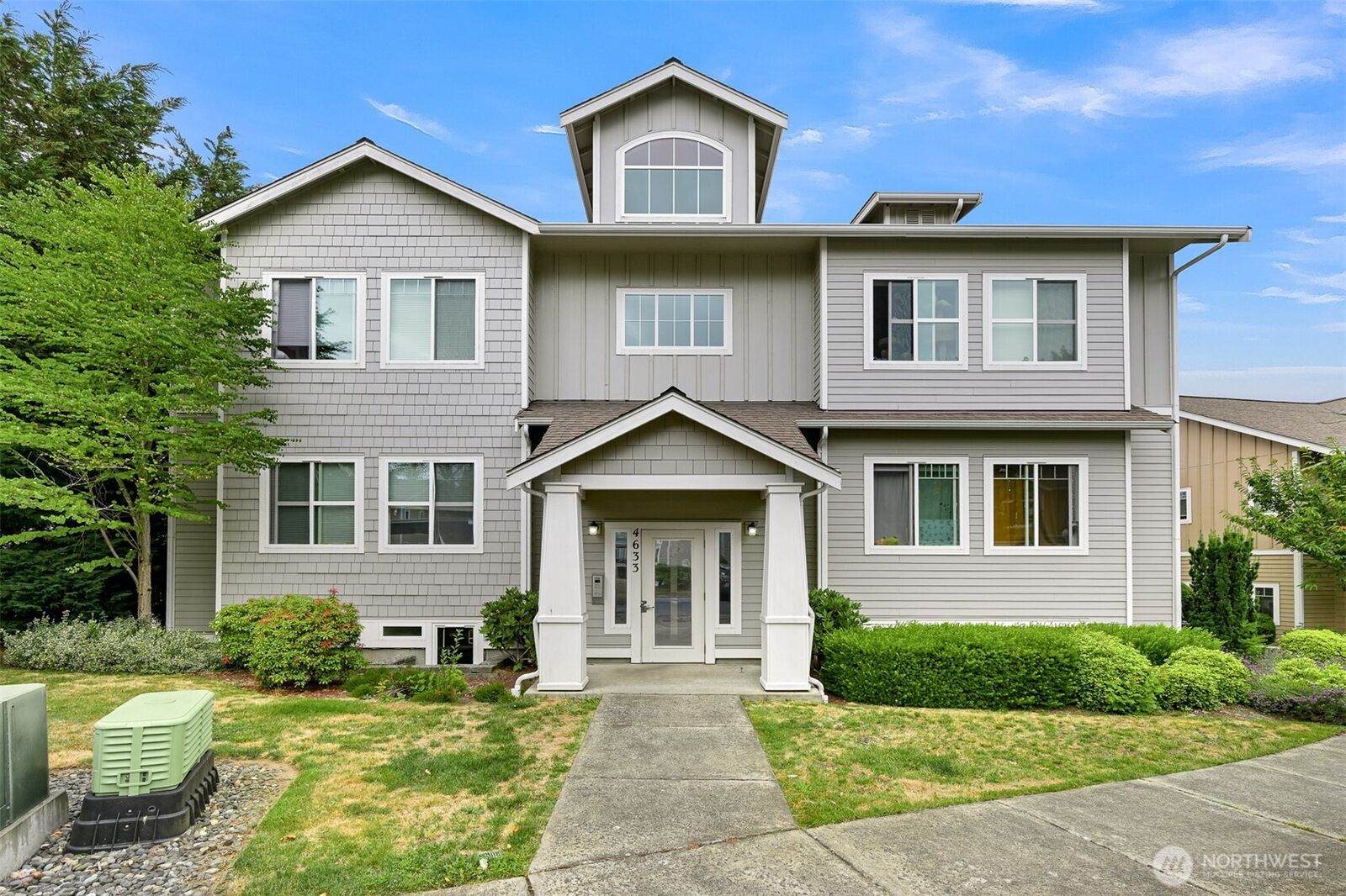 Property Photo:  4633  Celia Way 101  WA 98226 