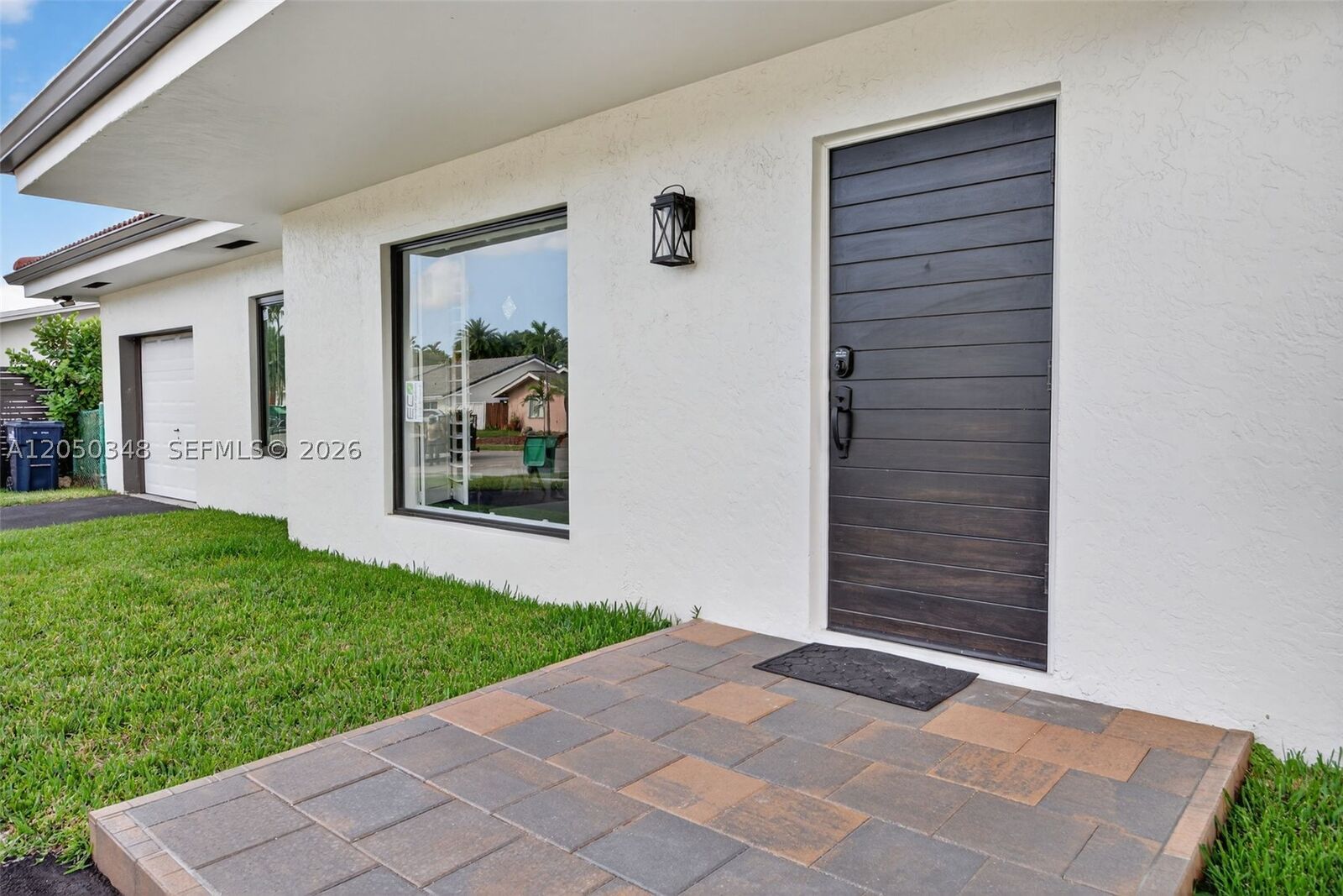 Property Photo: 8024 SW 91st Ave FL 33173