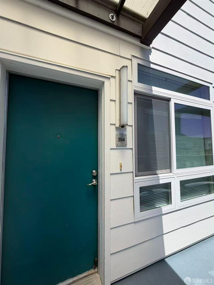 Property Photo:  1780 Bancroft Avenue 354  CA 94124 