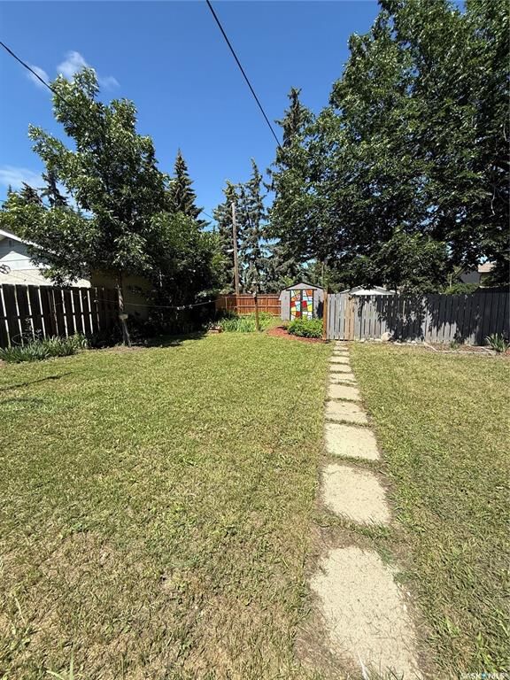 Property Photo: 930 Vaughn Street SK S6H 5N8