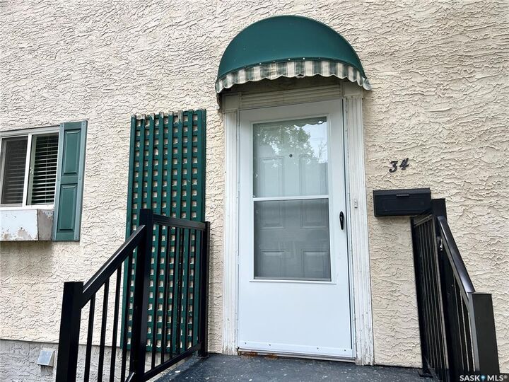 34 Killarney Way — photo 1
