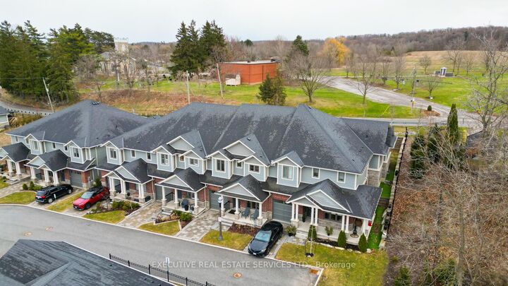 Property Photo: 2848 King Street 11 ON L0R 1S0