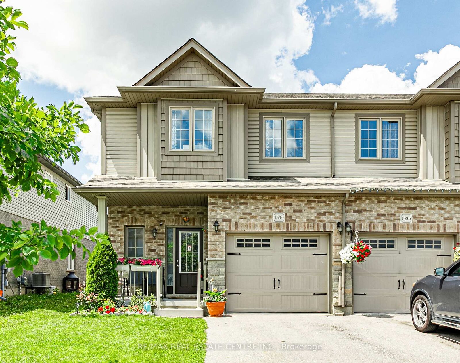 Property Photo:  1540 Dunkirk Avenue  ON N4T 0L1 