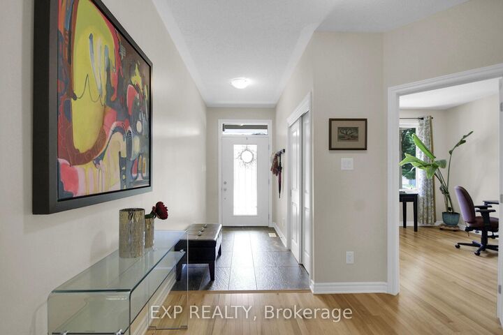 Property Photo:  417 Charing Cross Way  ON K2J 5X9 