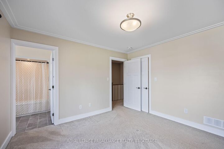 Property Photo: 184 Dr Richard James Crescent ON K7N 0B9