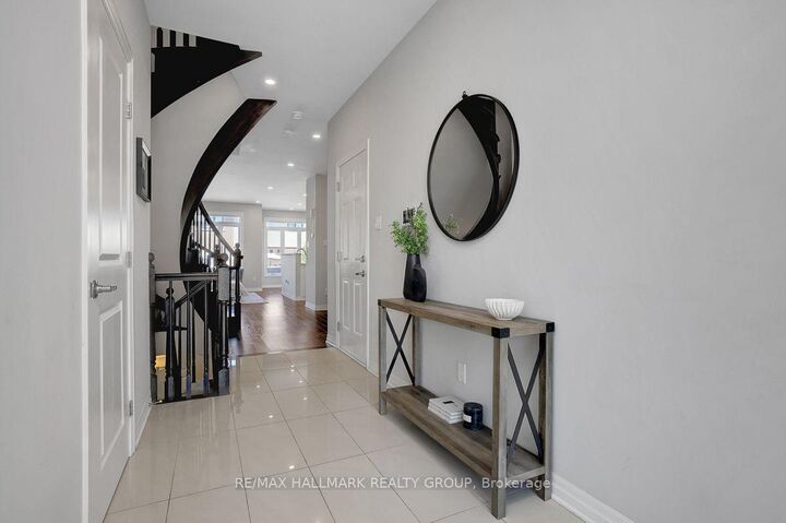 Property Photo: 317 Lysander Place ON K1K 3X8