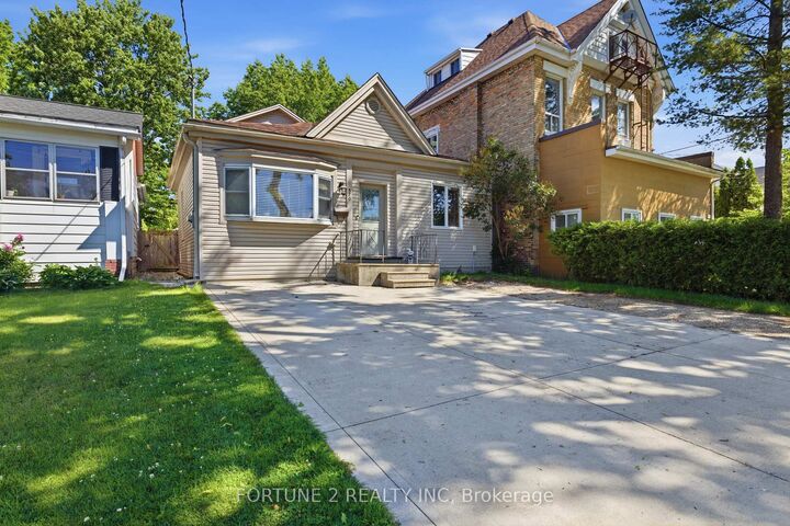 Property Photo: 570 Pall Mall Street ON N5Y 2Z7