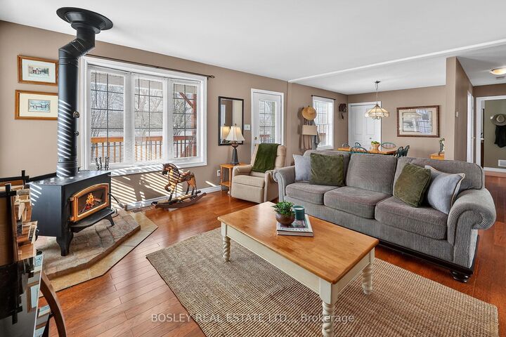 Property Photo: 910 Holloway Bay Road ON L0S 1N0