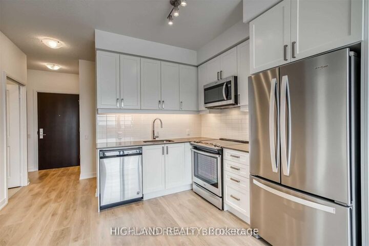 Property Photo:  8 Nahani Way 1718  ON L4Z 0C6 