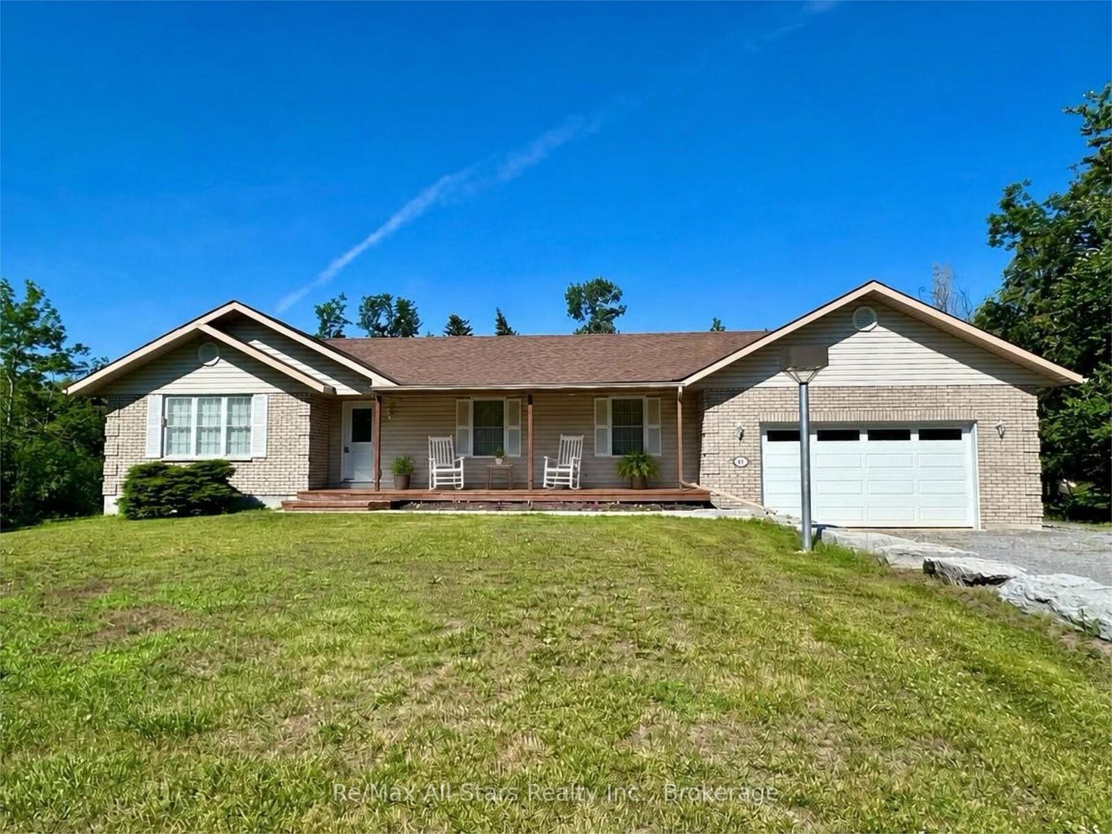 Property Photo:  95 Moonline Road  ON K0M 1A0 