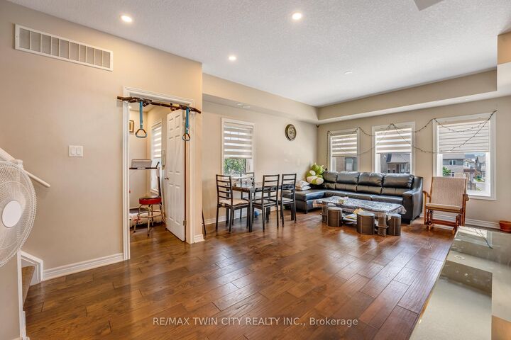 Property Photo:  70 Willowrun Drive F1  ON N2A 0J3 