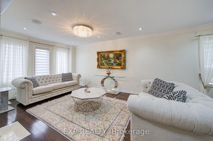 Property Photo: 59 Yorkland Street ON L4C 9Z4