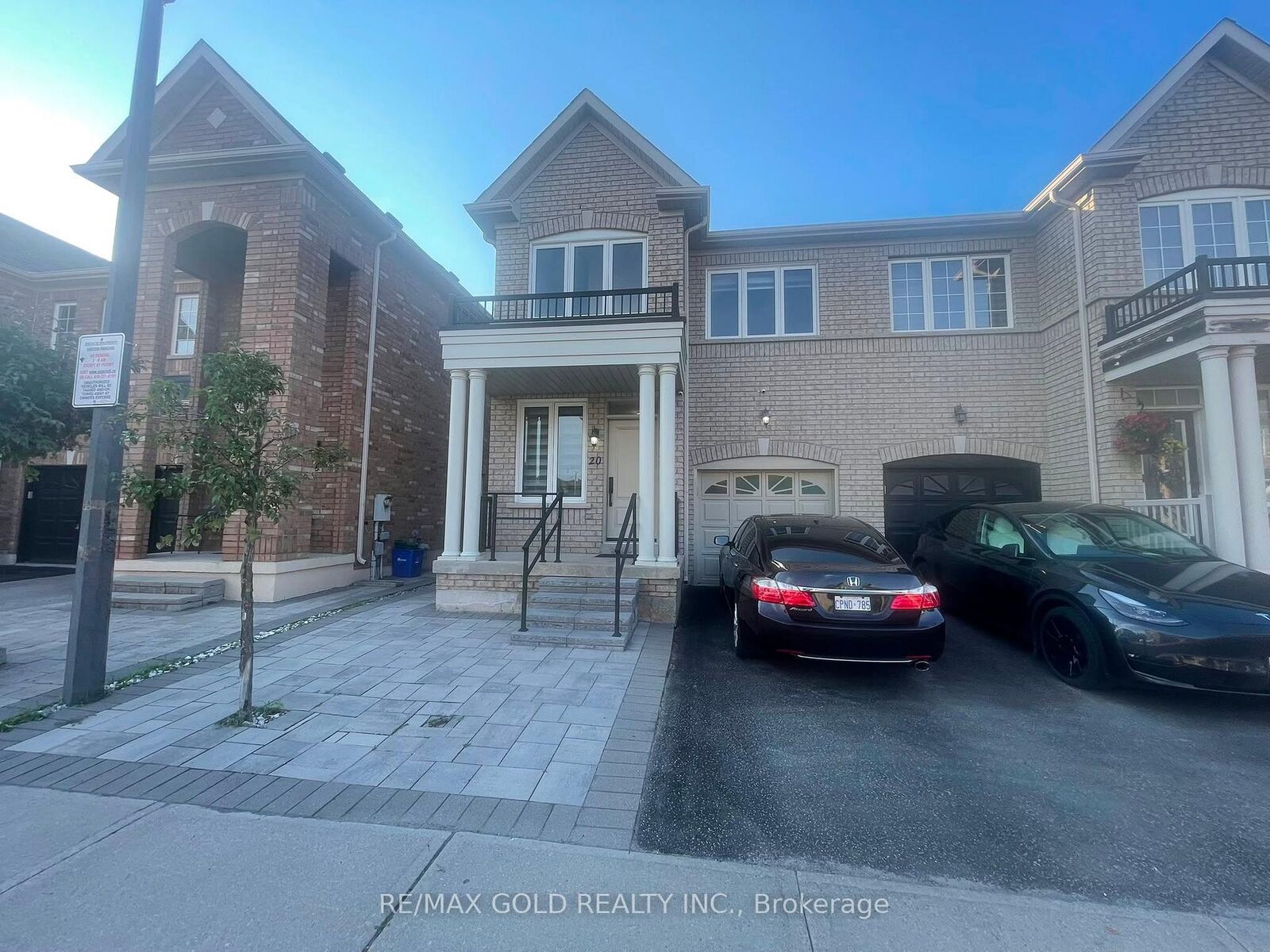Property Photo: 20 Kincaid Lane Bsmt ON L3S 0B8