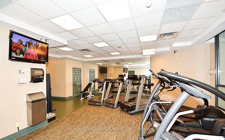 Property Photo:  155 Beecroft Road 906  ON M2N 7C6 