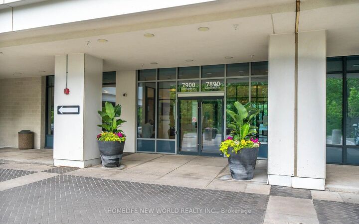 Property Photo:  7900 Bathurst Street 318  ON L4J 0J9 