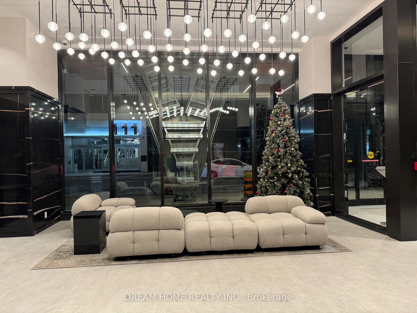 Property Photo:  108 Peter Street 1205  ON M5V 0W2 