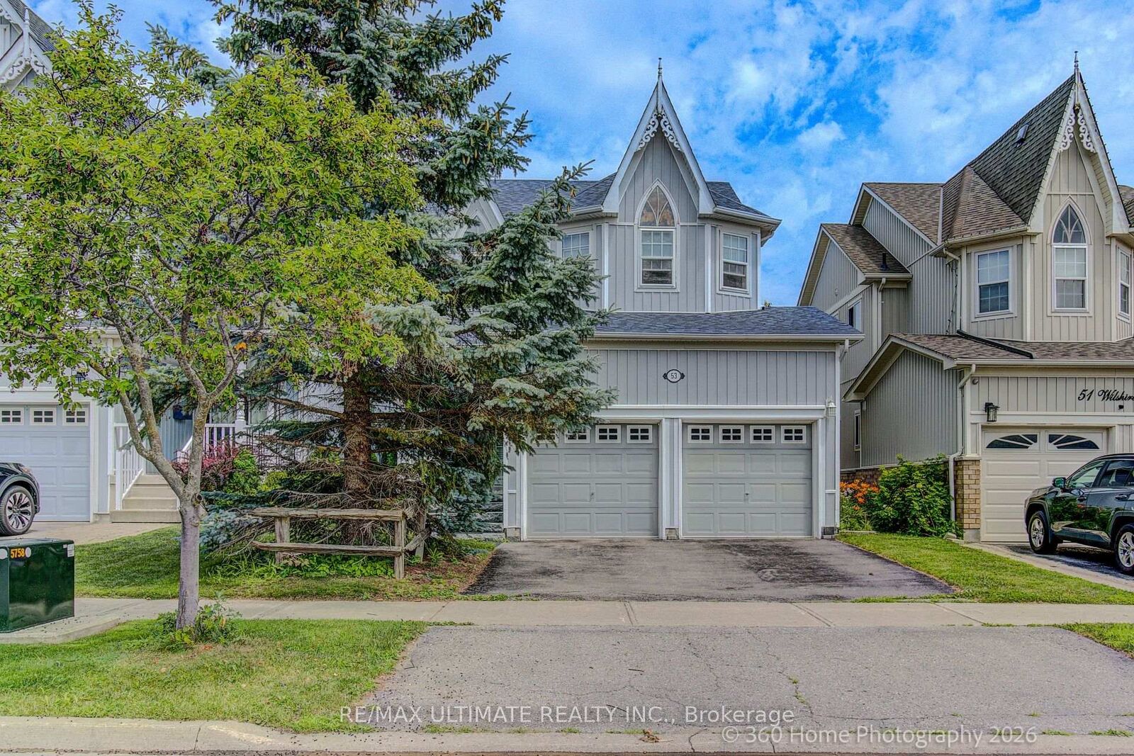 Property Photo: 53 Wilshire Drive ON L1M 2H2