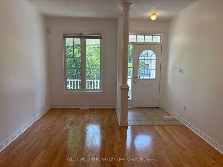Property Photo: 140 Foxwood Road ON L4J 0G3