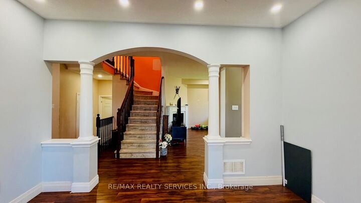 Property Photo: 261 Thomas Avenue ON N3S 0E1