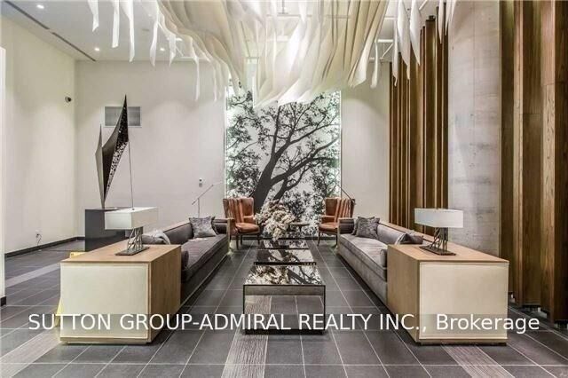 Property Photo:  1830 Bloor Street W 637  ON M6P 3K6 